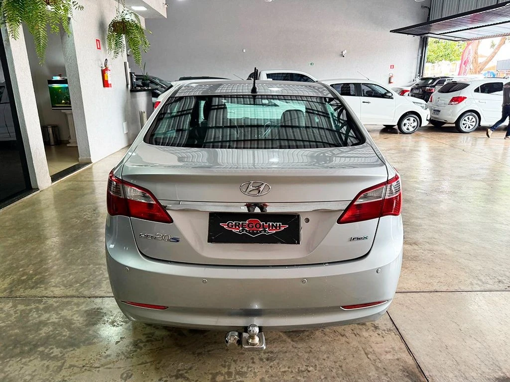 HYUNDAI HB20S