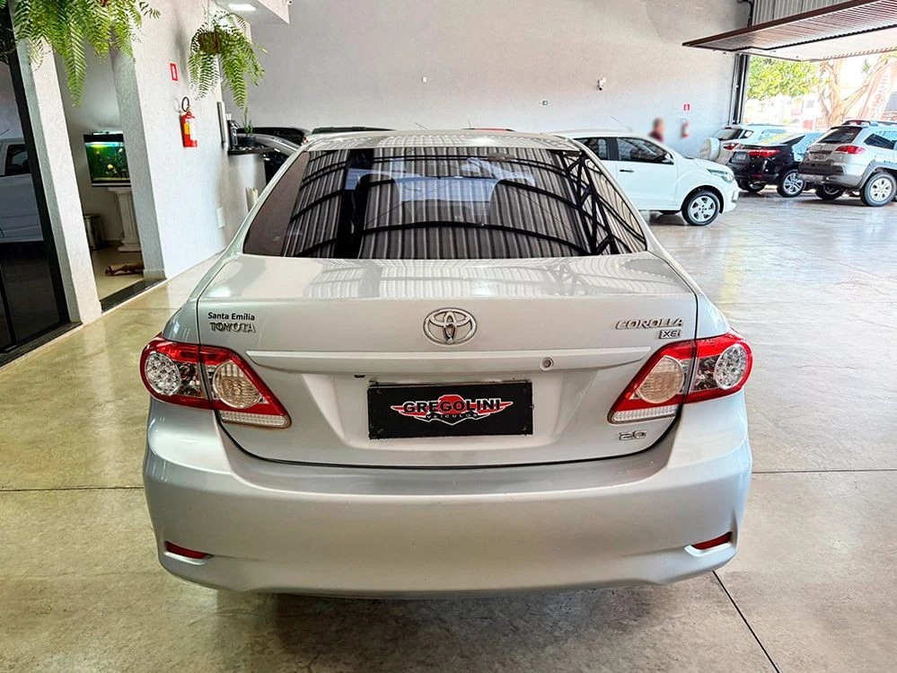 TOYOTA COROLLA