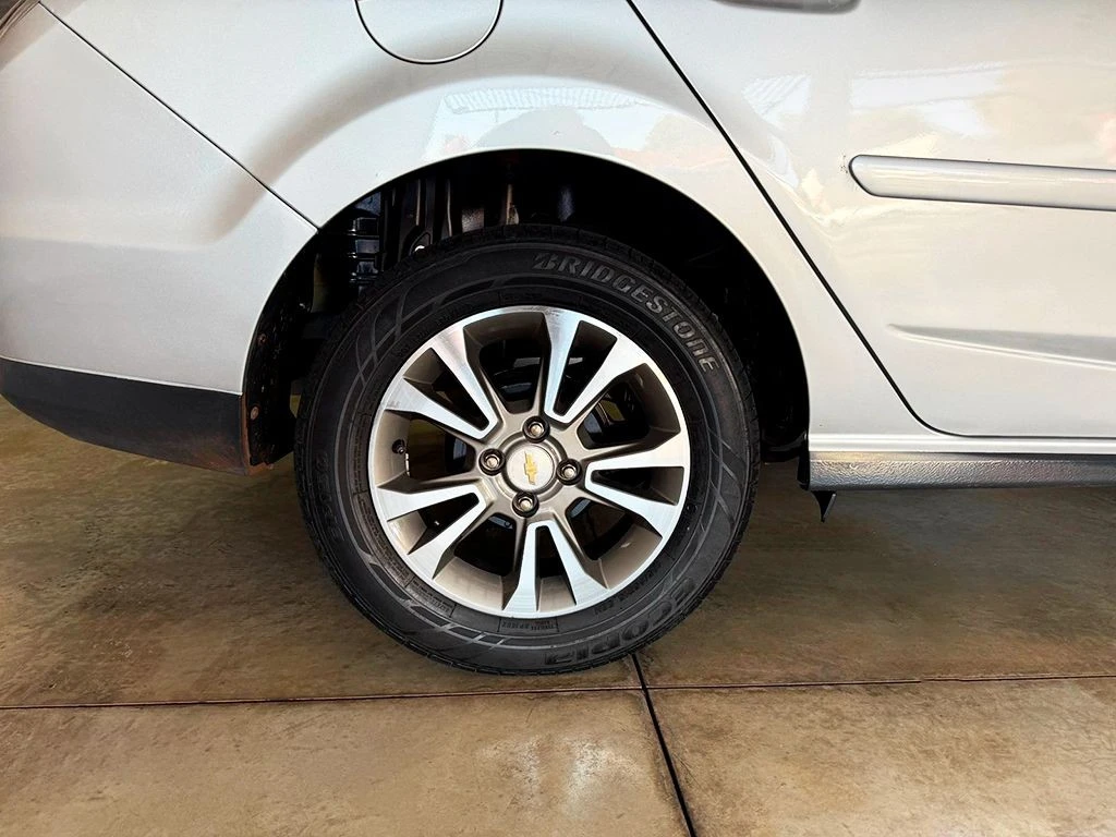CHEVROLET PRISMA