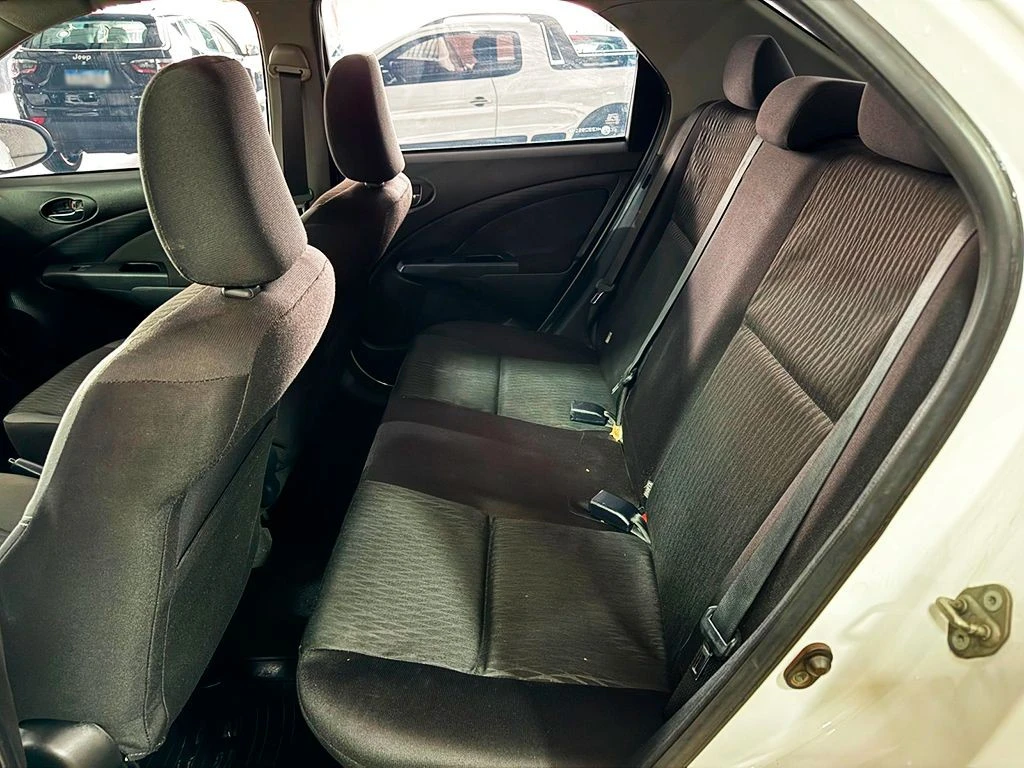 TOYOTA ETIOS