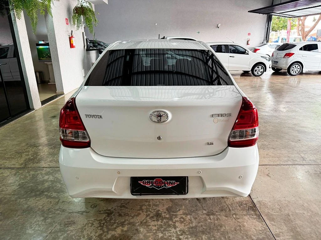 TOYOTA ETIOS