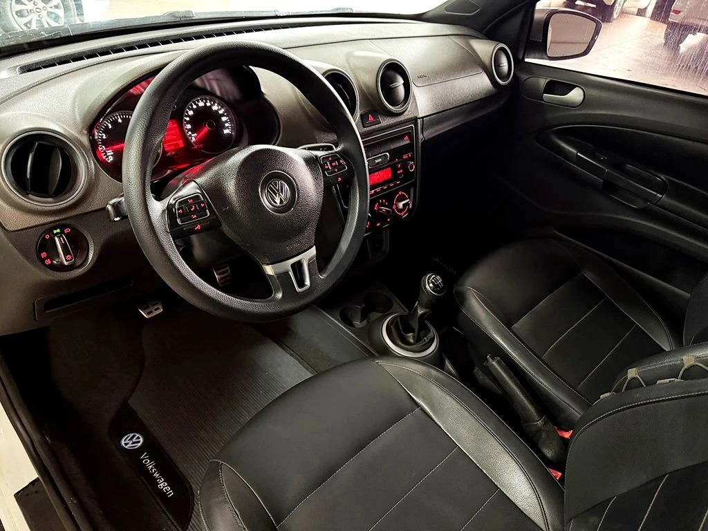 VOLKSWAGEN SAVEIRO