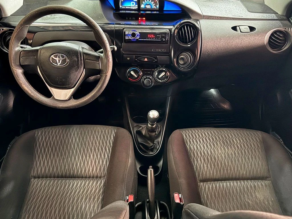 TOYOTA ETIOS