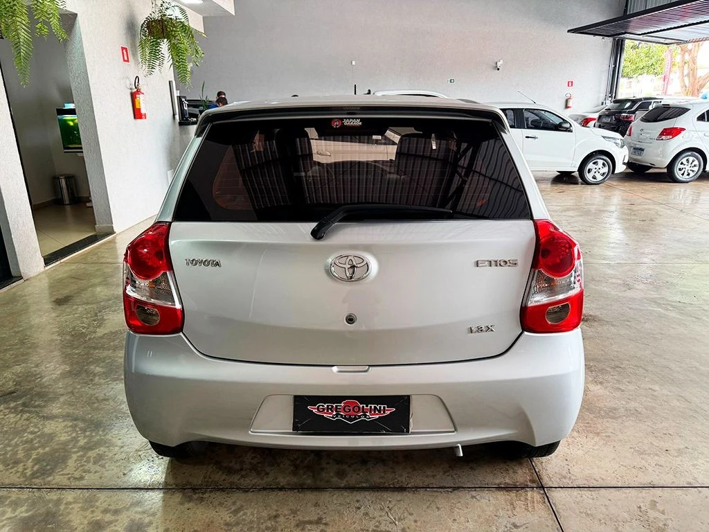 TOYOTA ETIOS