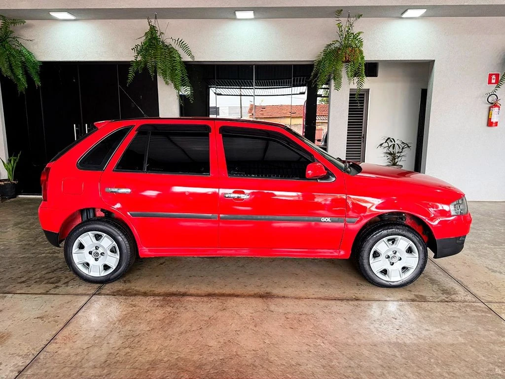 VOLKSWAGEN GOL