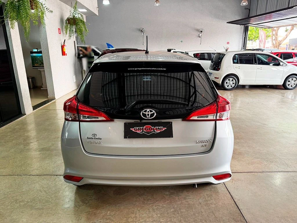 TOYOTA YARIS