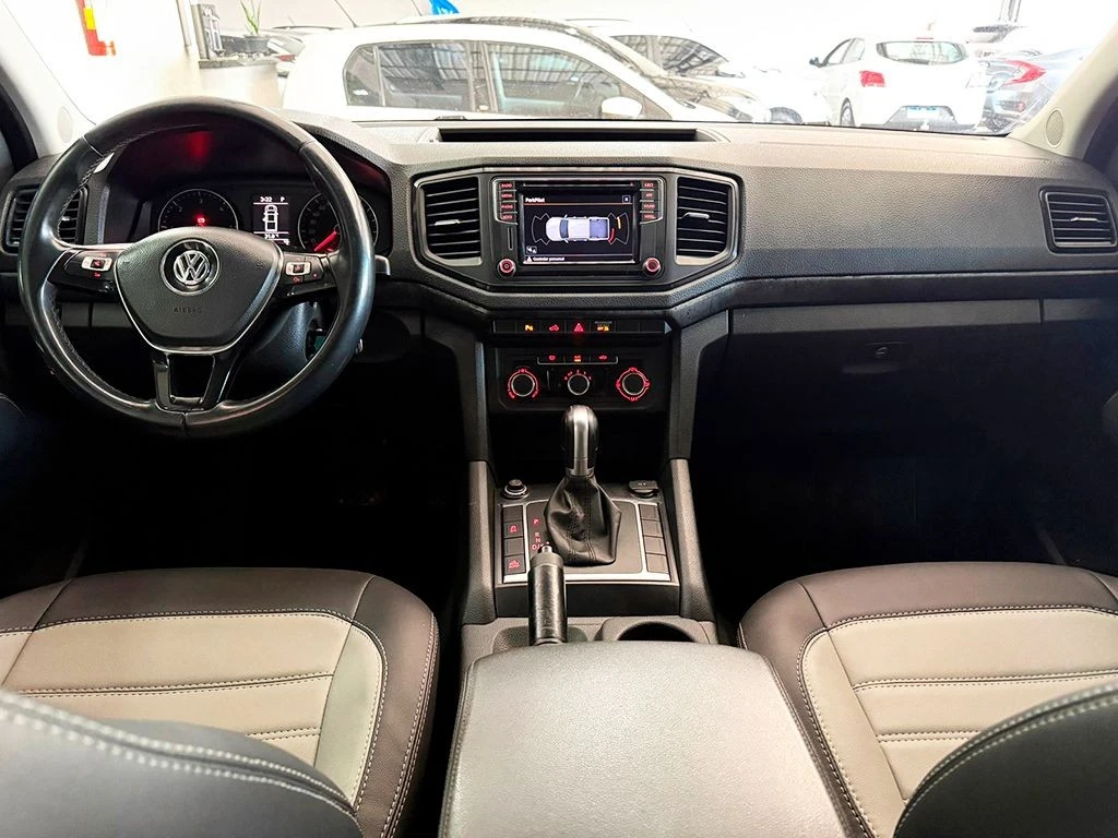 VOLKSWAGEN AMAROK