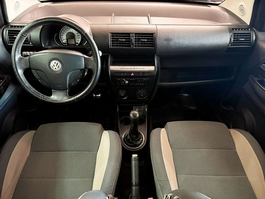 VOLKSWAGEN CROSSFOX