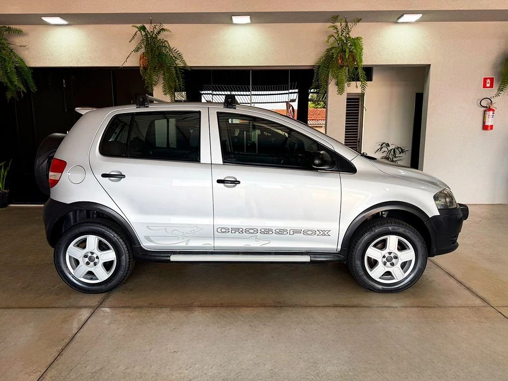 VOLKSWAGEN CROSSFOX
