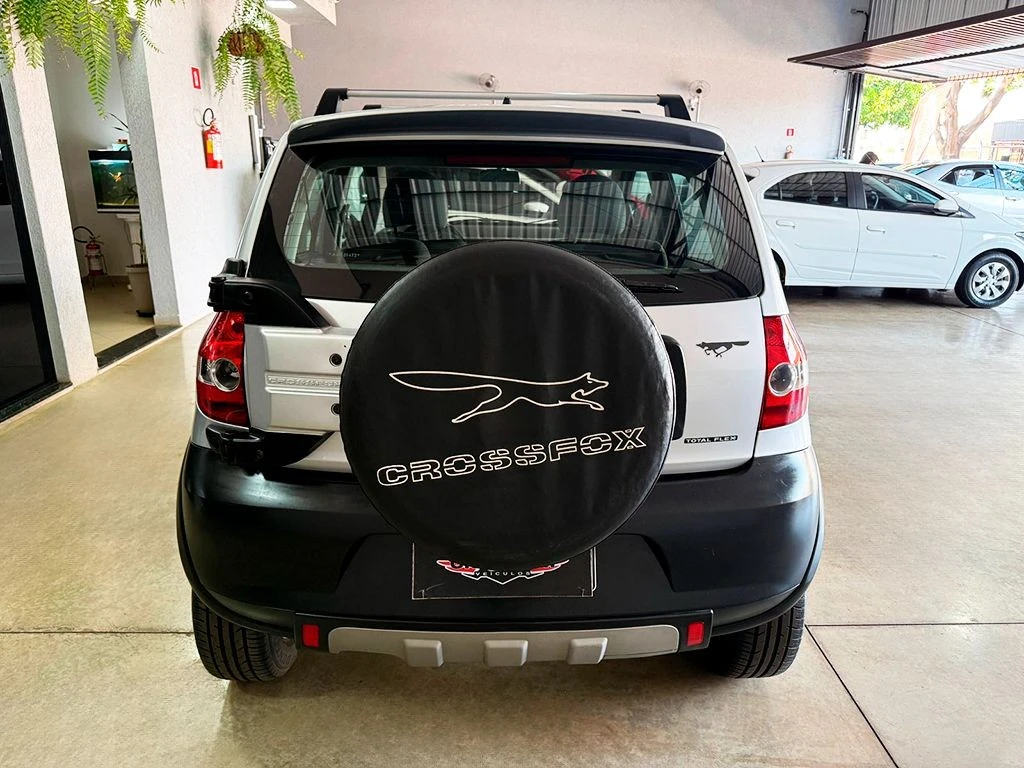 VOLKSWAGEN CROSSFOX