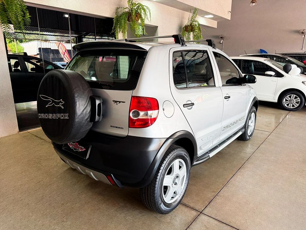 VOLKSWAGEN CROSSFOX