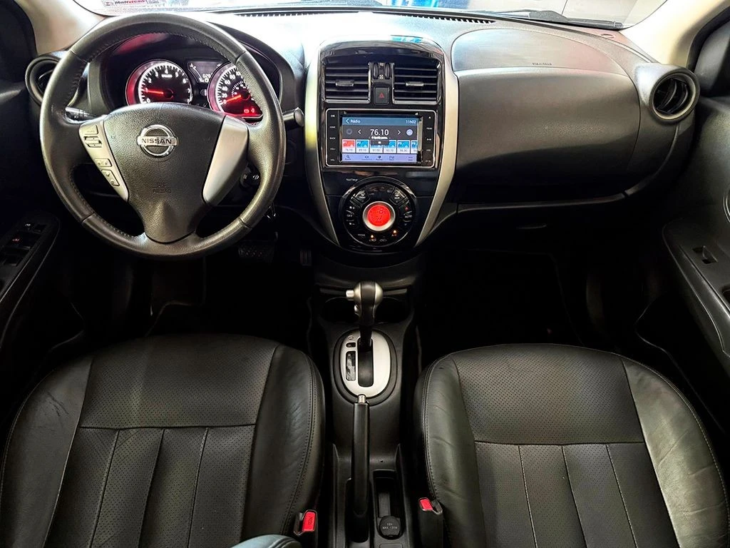 NISSAN VERSA