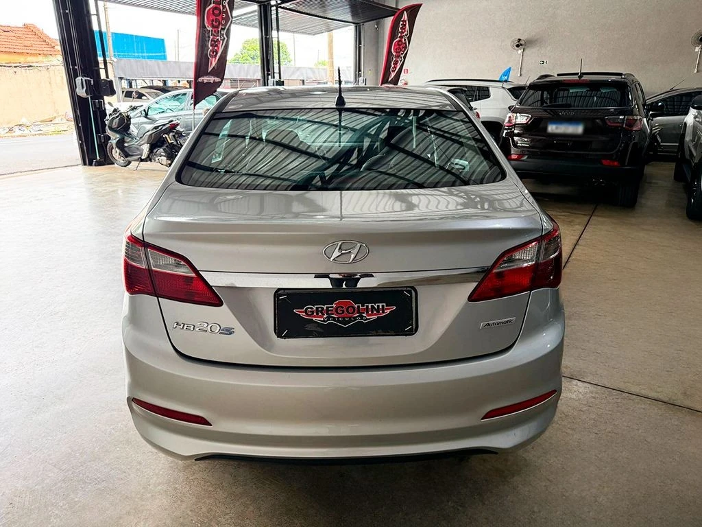 HYUNDAI HB20S