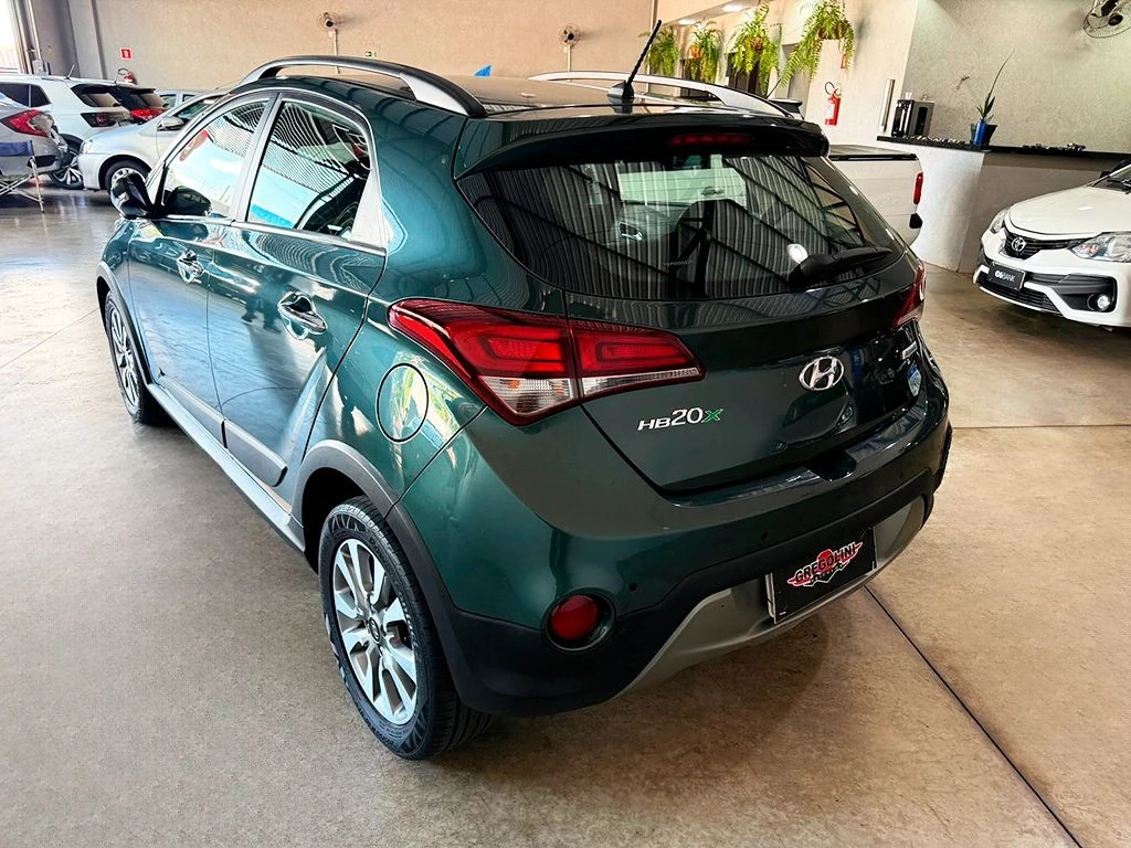 HYUNDAI HB20X