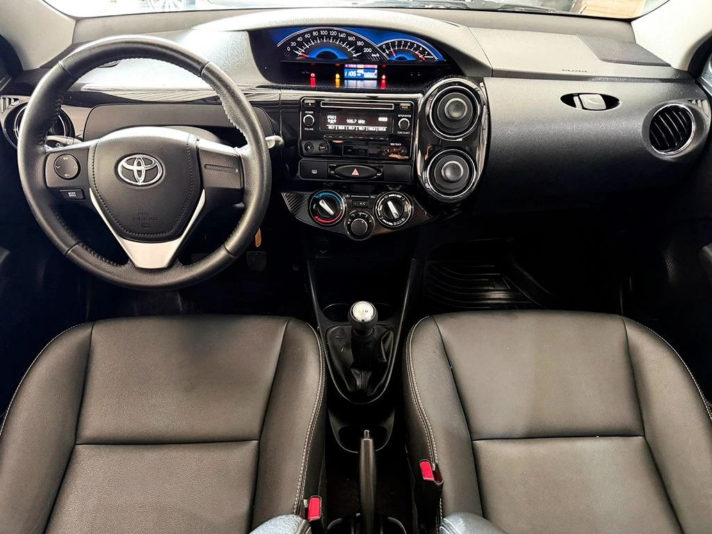 TOYOTA ETIOS