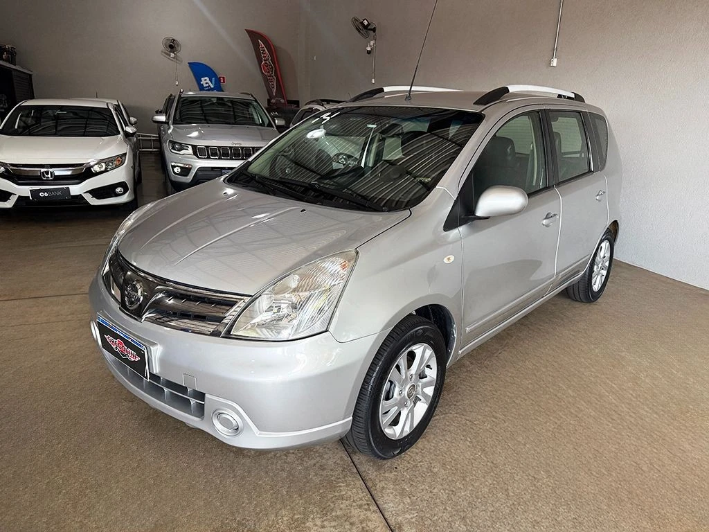 NISSAN LIVINA