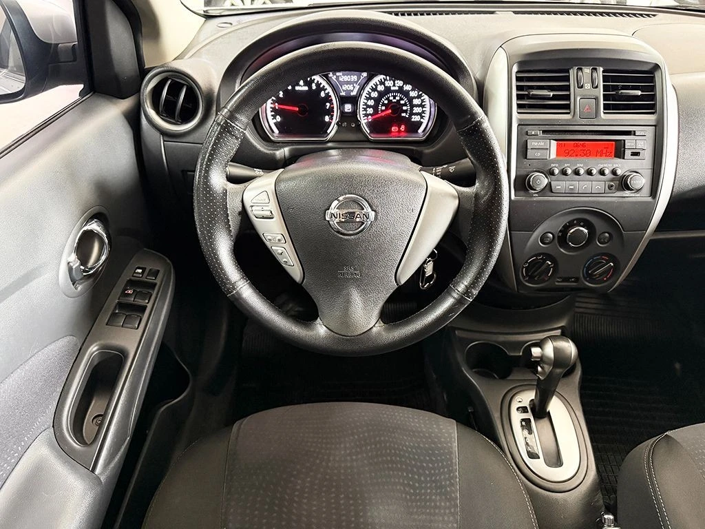NISSAN VERSA
