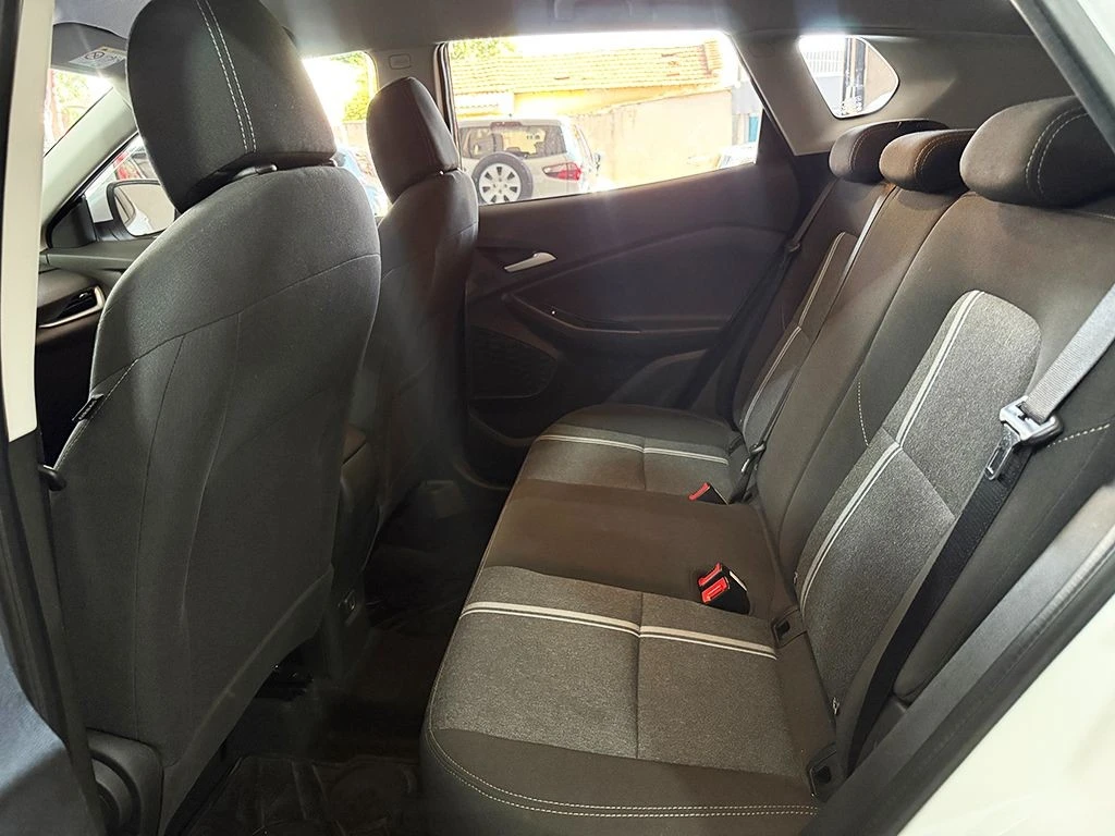 CHEVROLET TRACKER