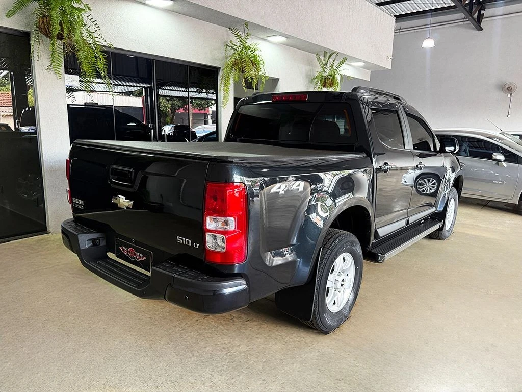 CHEVROLET S10