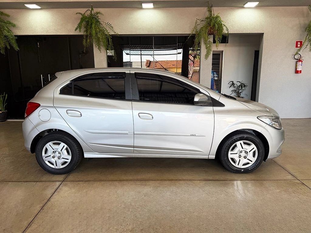 CHEVROLET ONIX