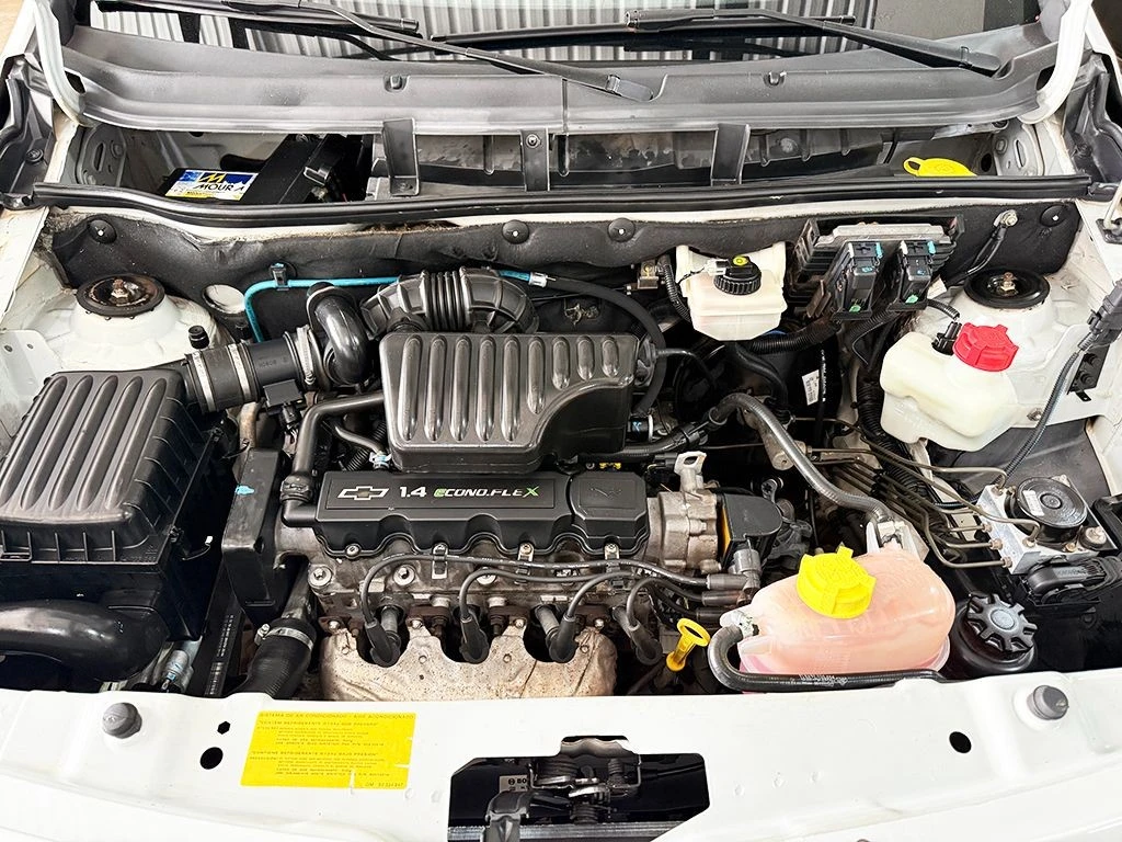 CHEVROLET MONTANA