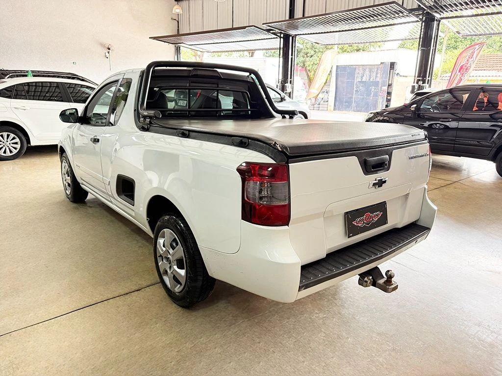CHEVROLET MONTANA