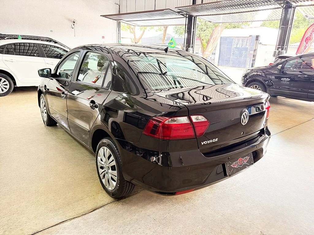 VOLKSWAGEN VOYAGE