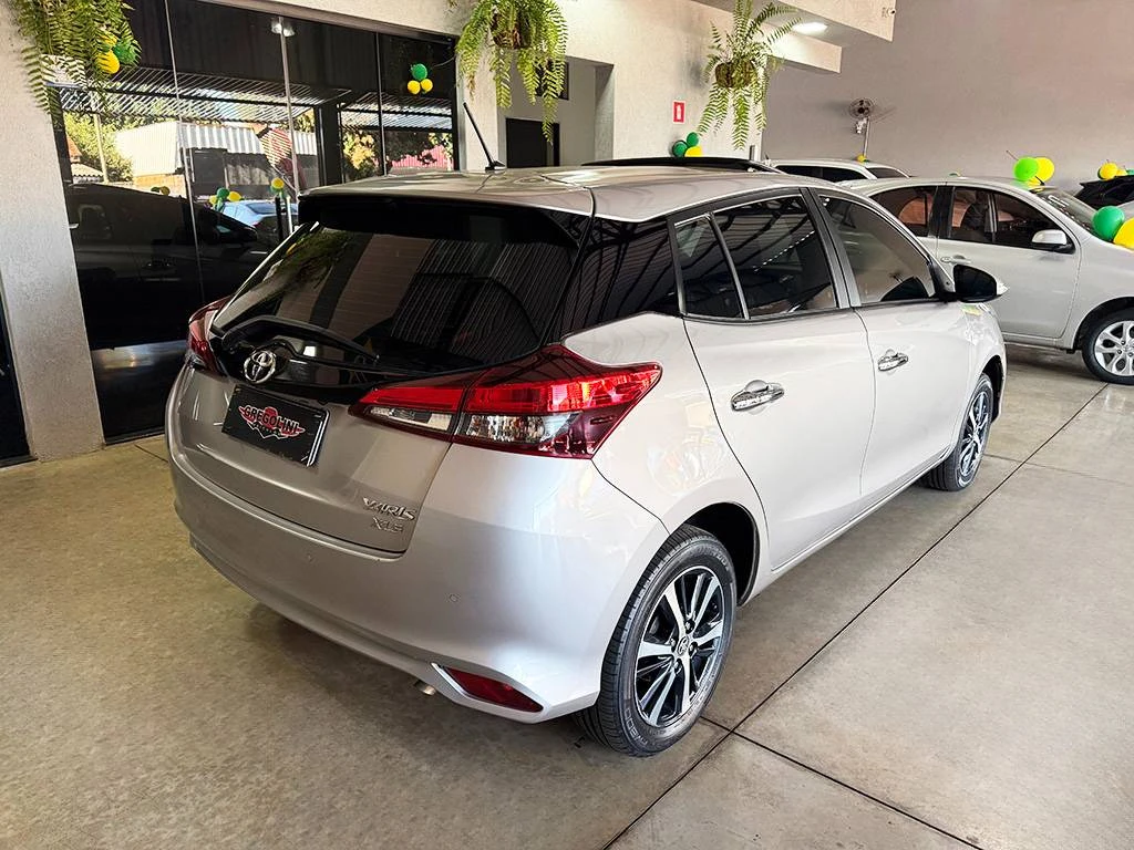 TOYOTA YARIS