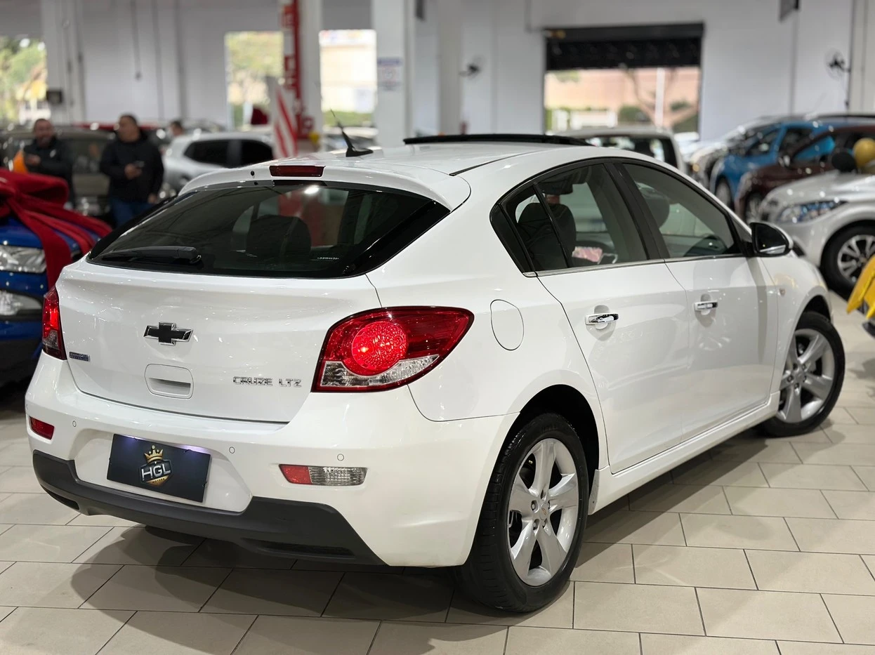 CHEVROLET CRUZE