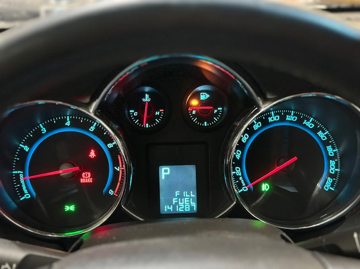 CHEVROLET CRUZE