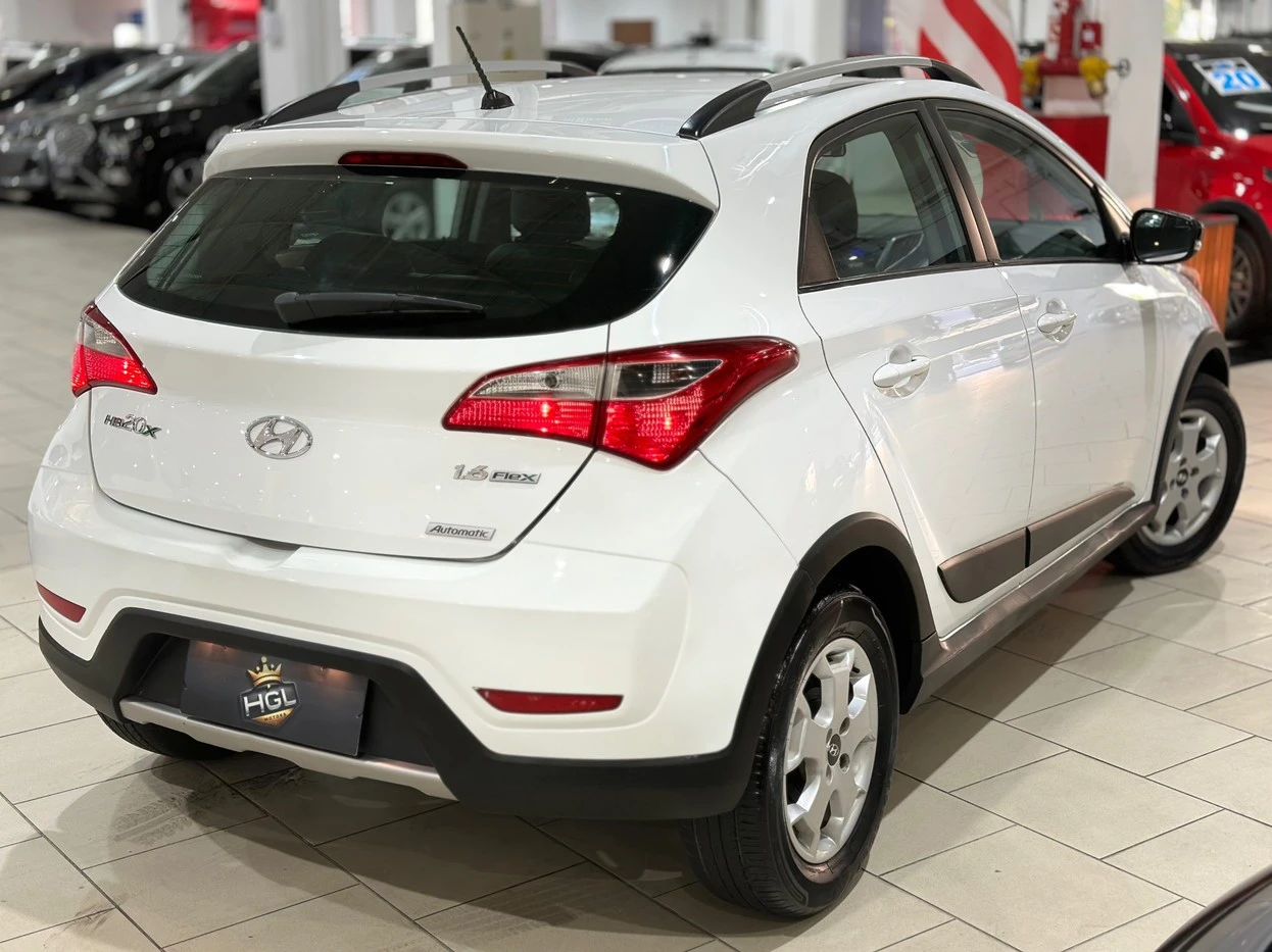 HYUNDAI HB20X
