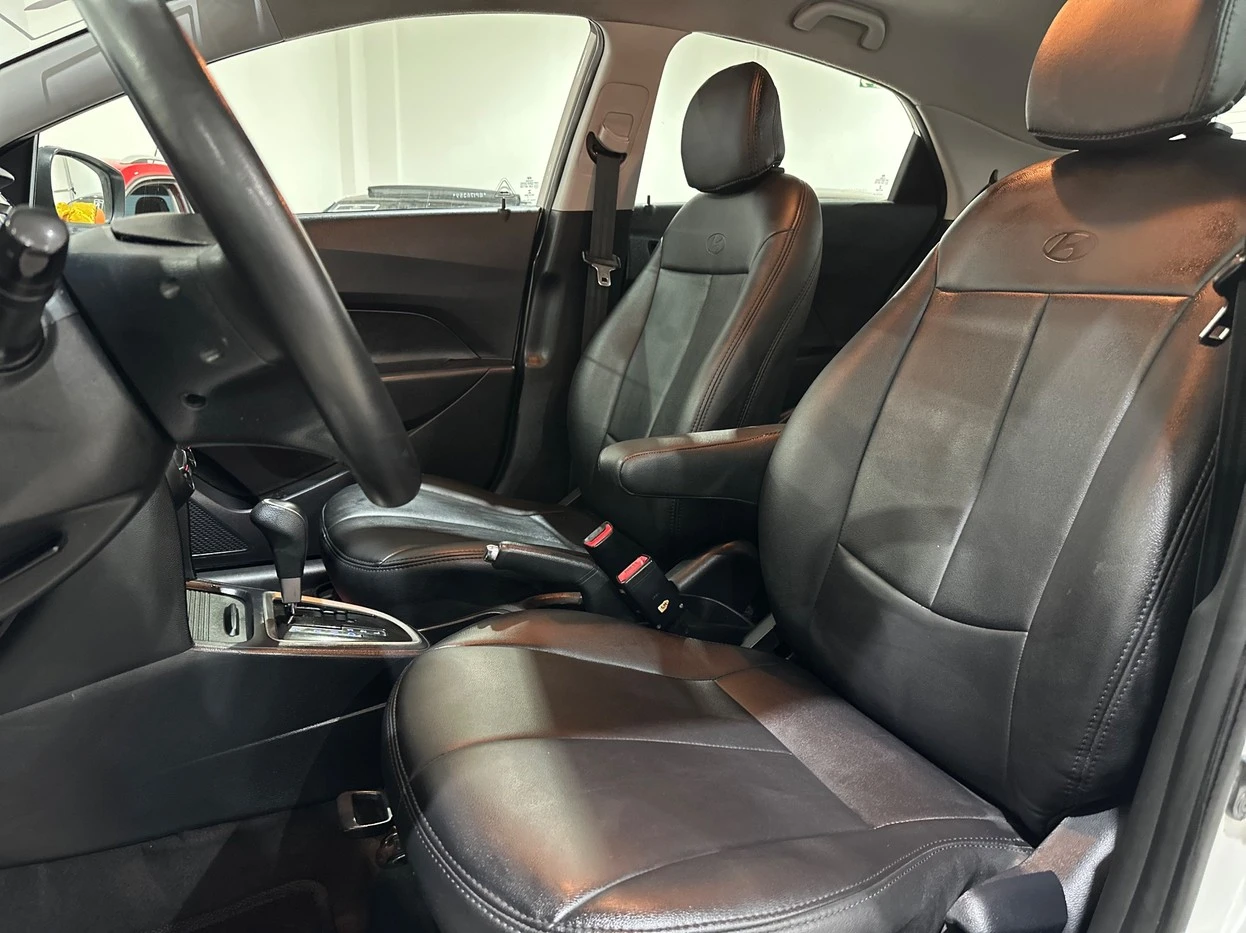 HYUNDAI HB20X