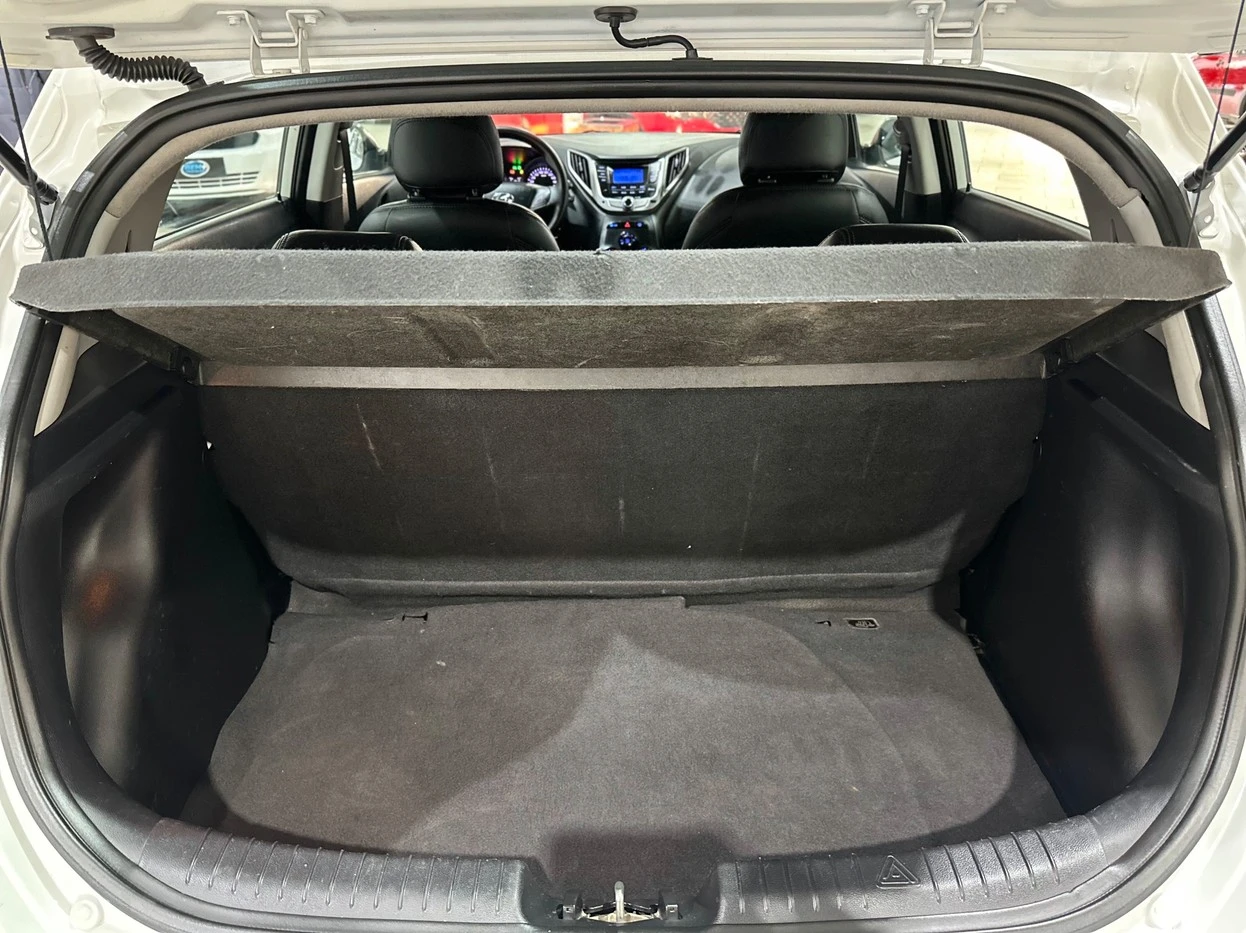 HYUNDAI HB20X