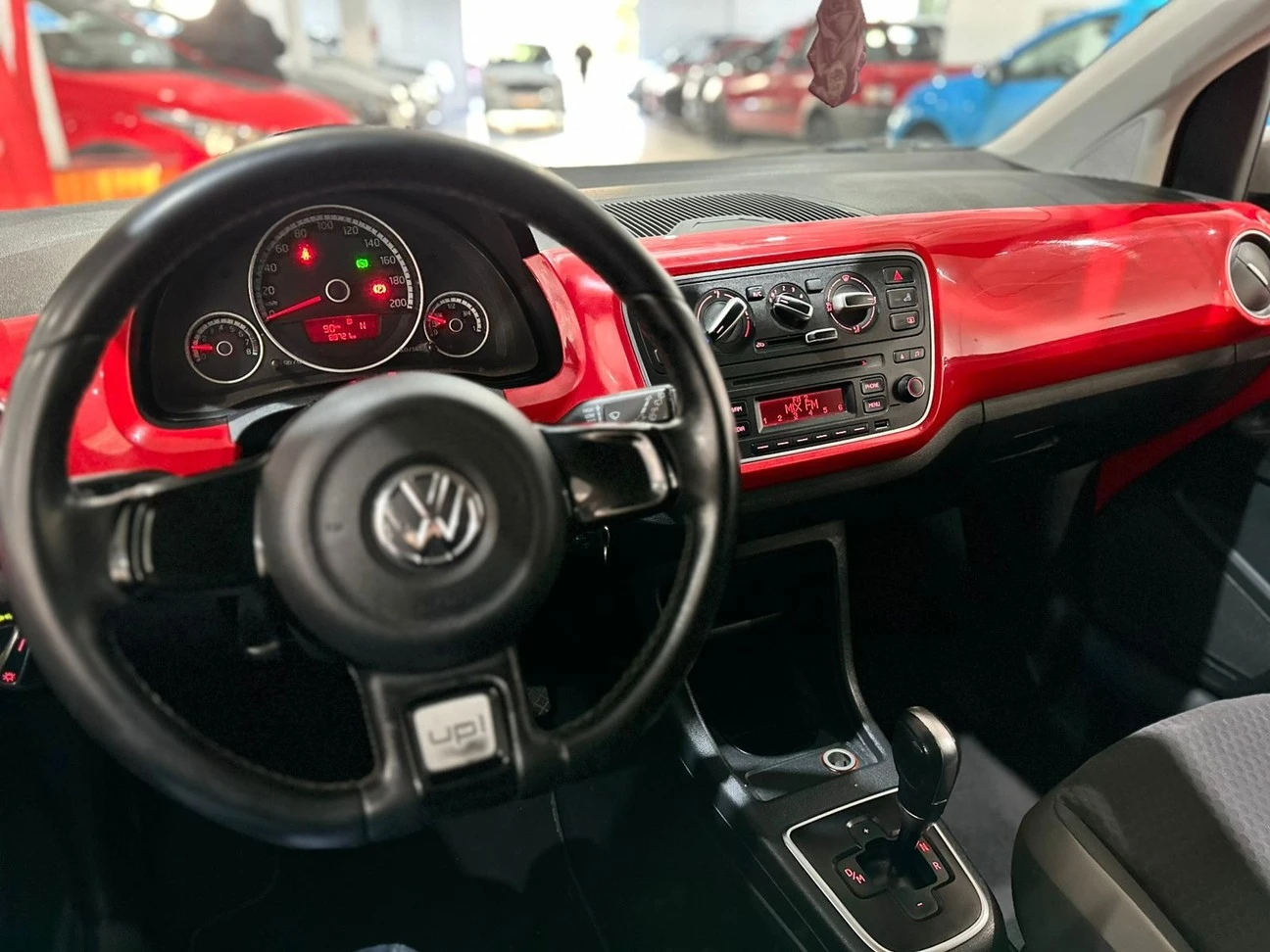 VOLKSWAGEN CROSS UP