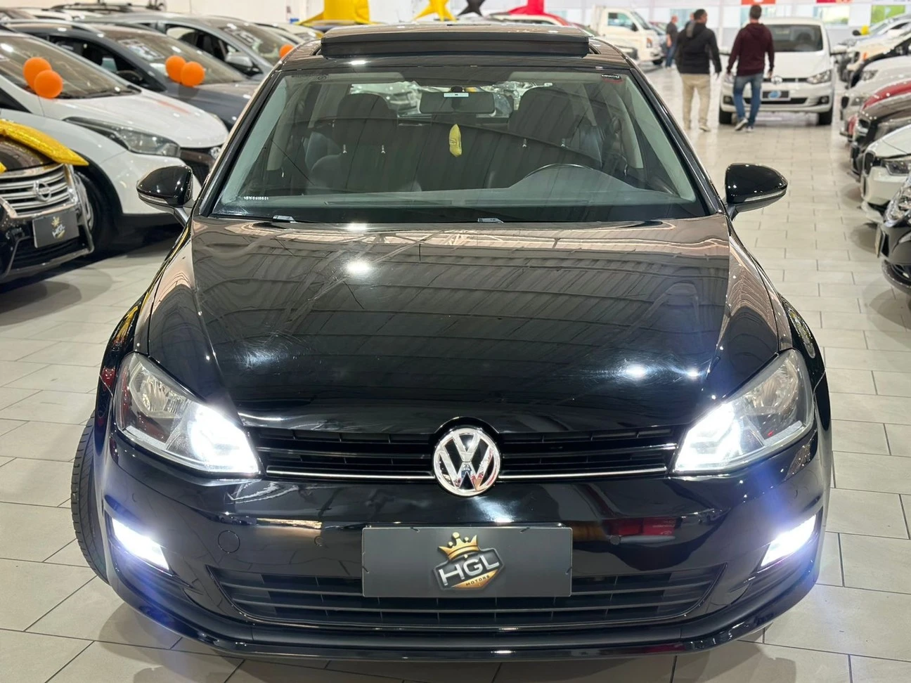 VOLKSWAGEN GOLF