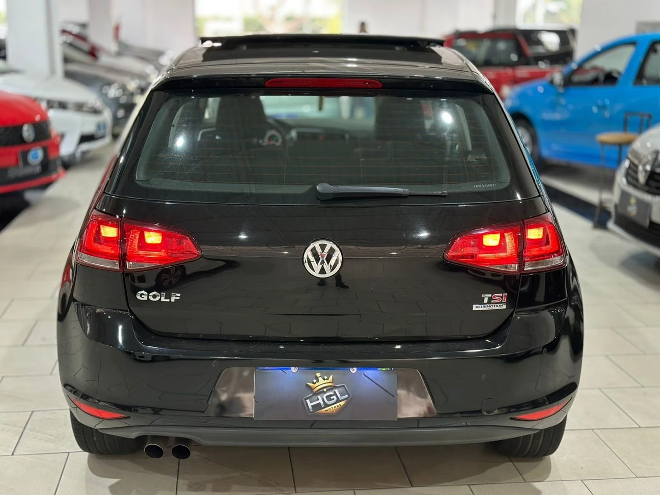 VOLKSWAGEN GOLF