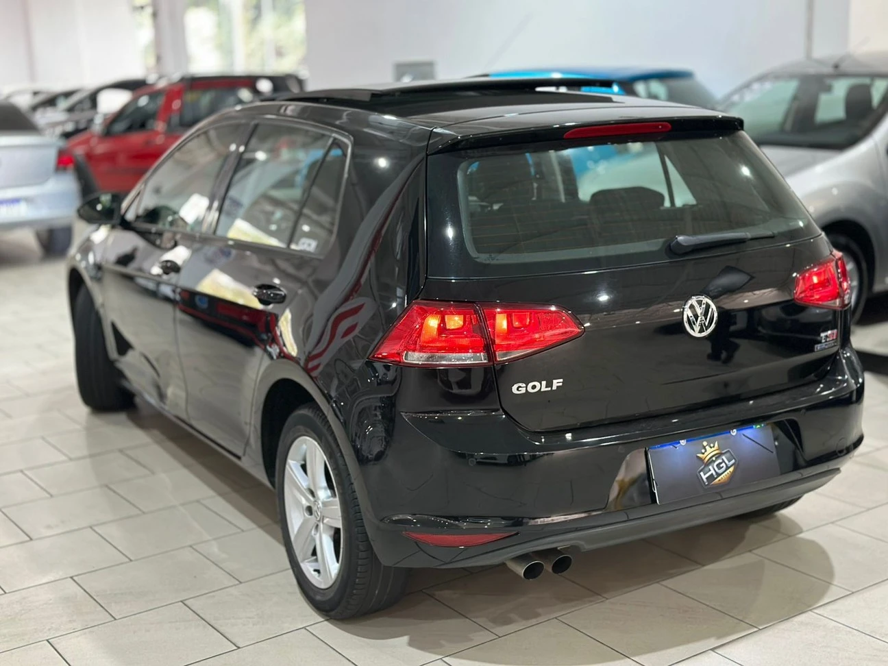 VOLKSWAGEN GOLF