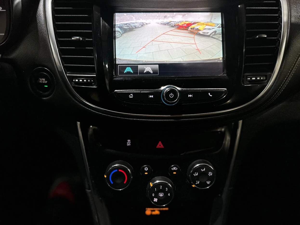 CHEVROLET TRACKER