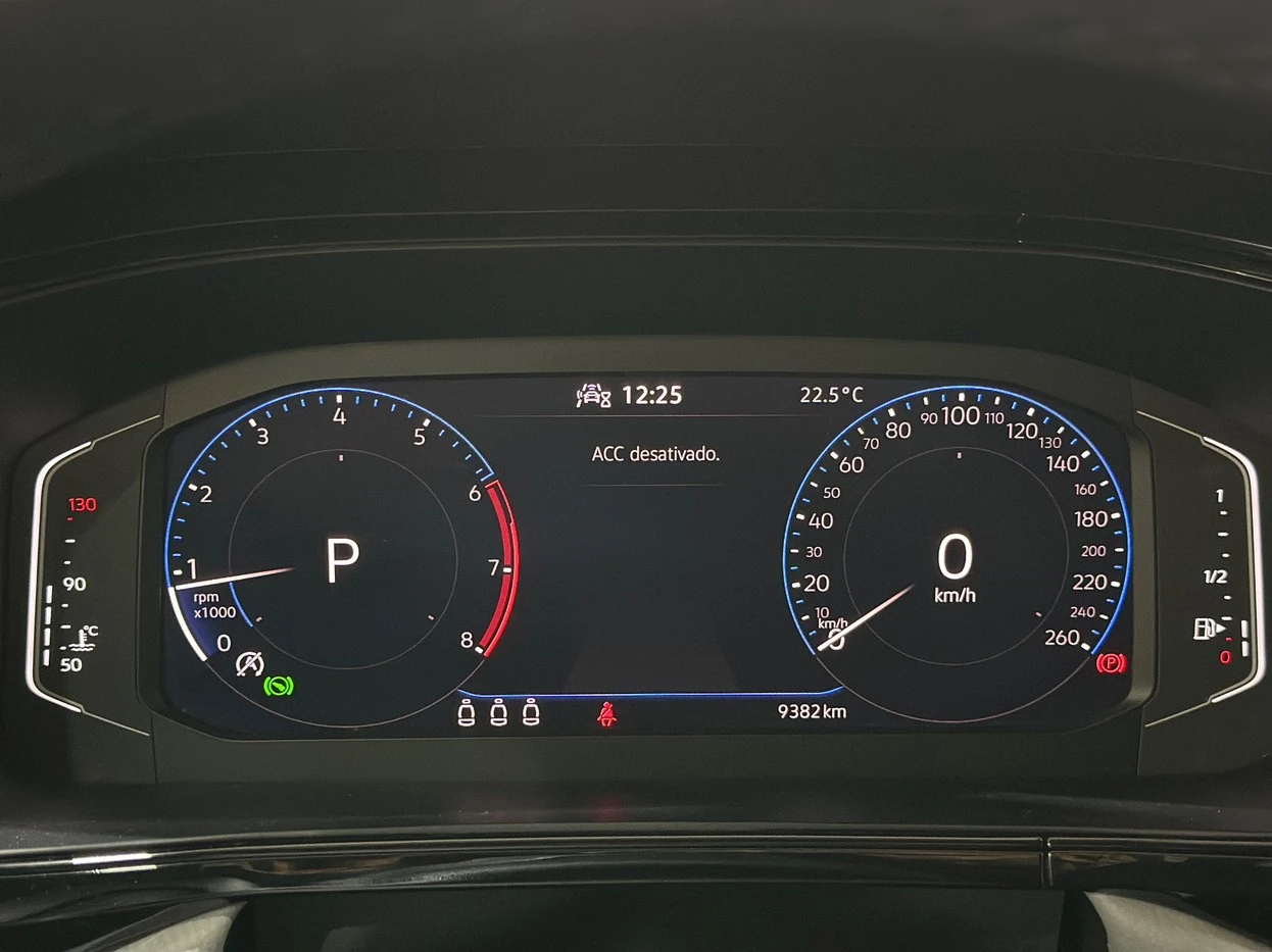 VOLKSWAGEN TAOS