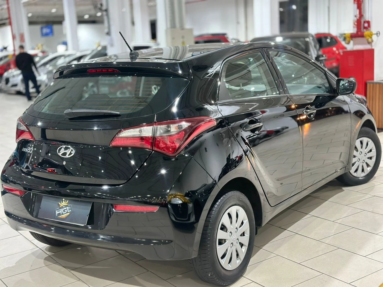 HYUNDAI HB20