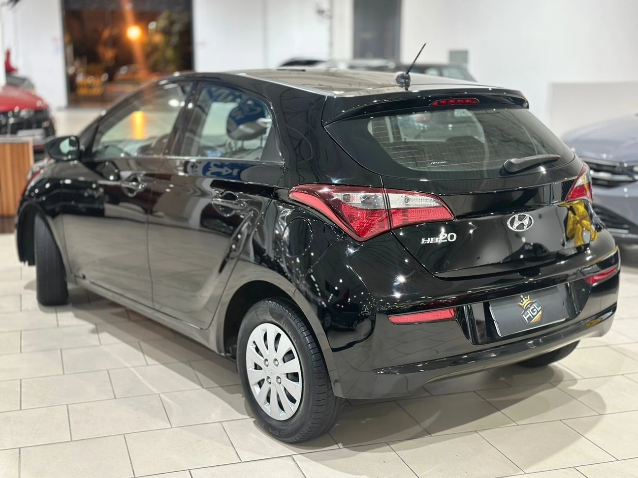 HYUNDAI HB20