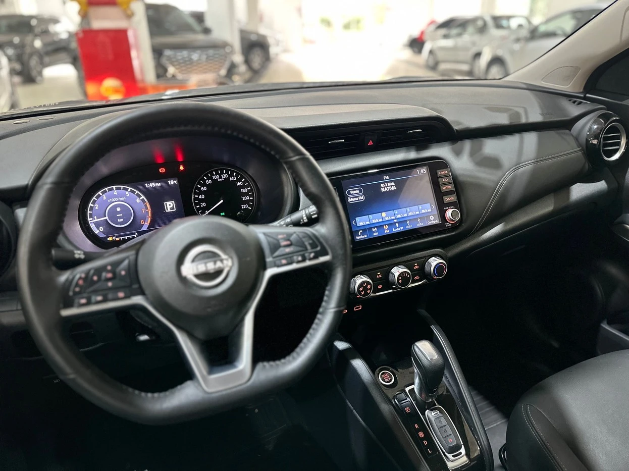 NISSAN KICKS