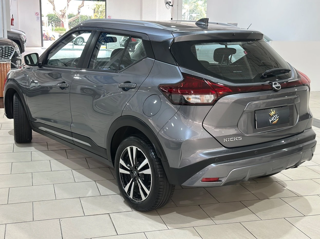 NISSAN KICKS