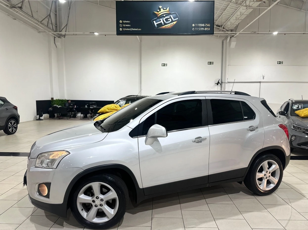 CHEVROLET TRACKER