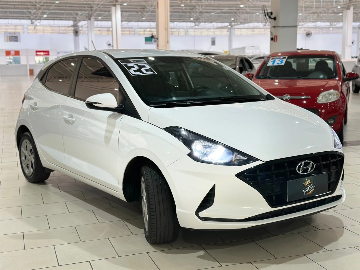 HYUNDAI HB20