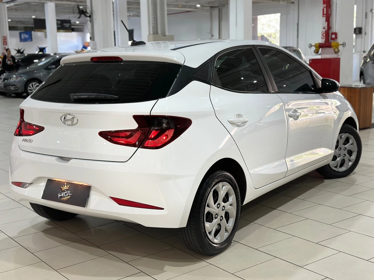 HYUNDAI HB20