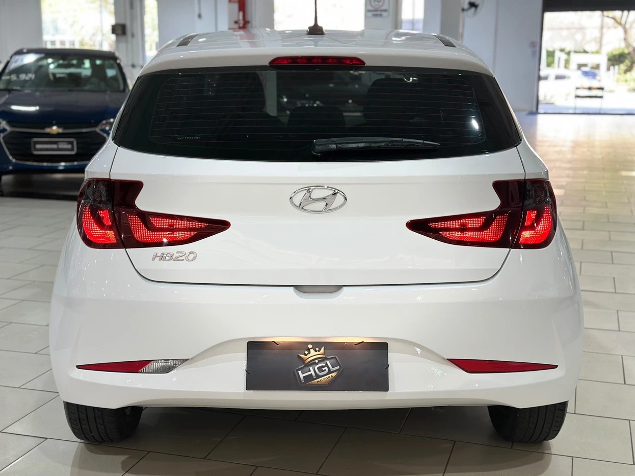 HYUNDAI HB20