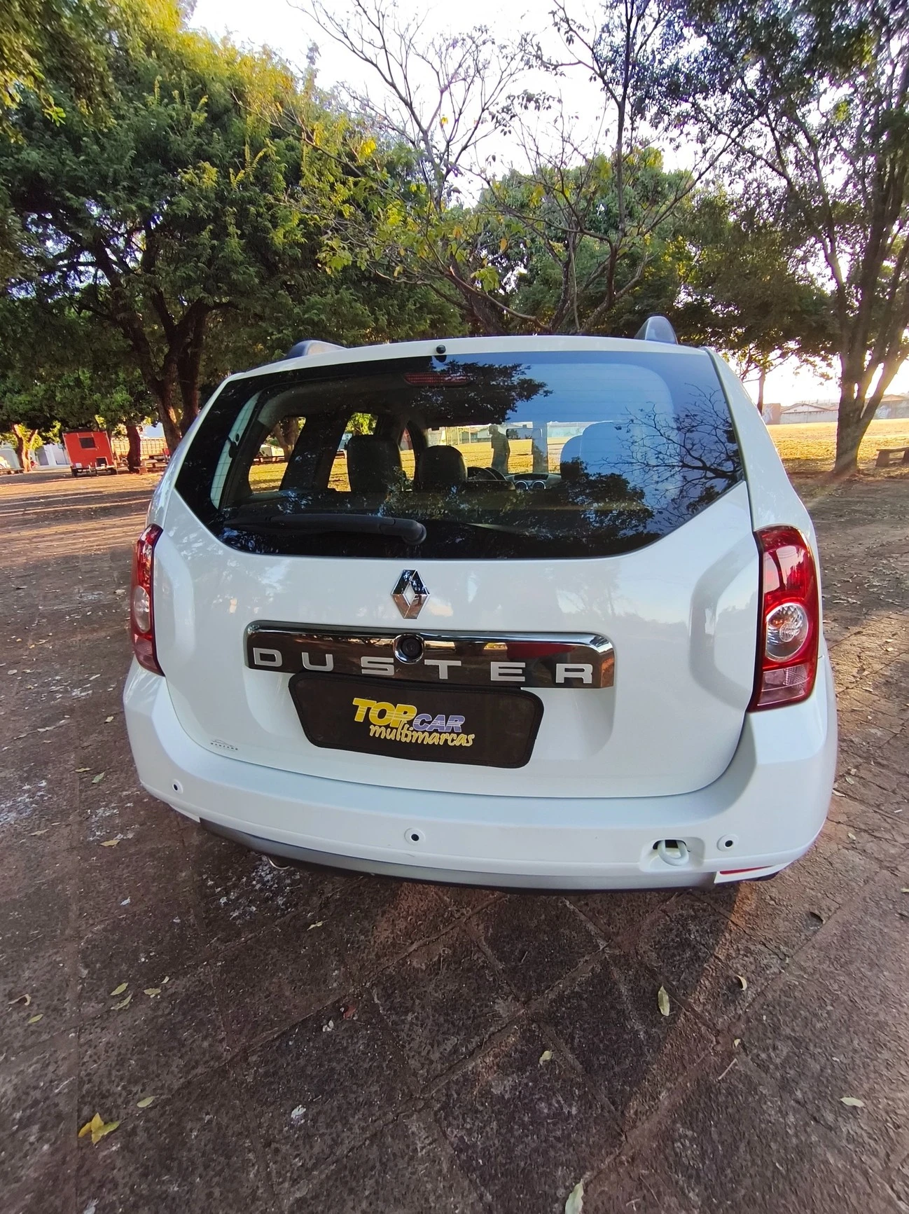 RENAULT DUSTER