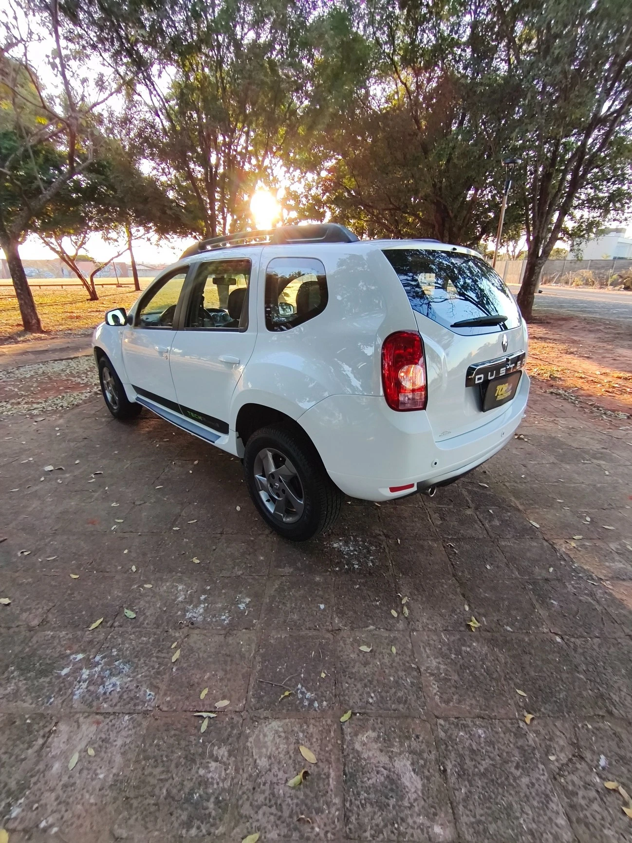 RENAULT DUSTER