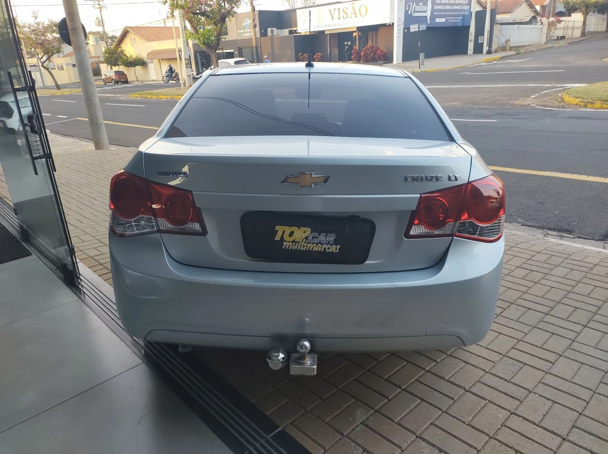 CHEVROLET CRUZE